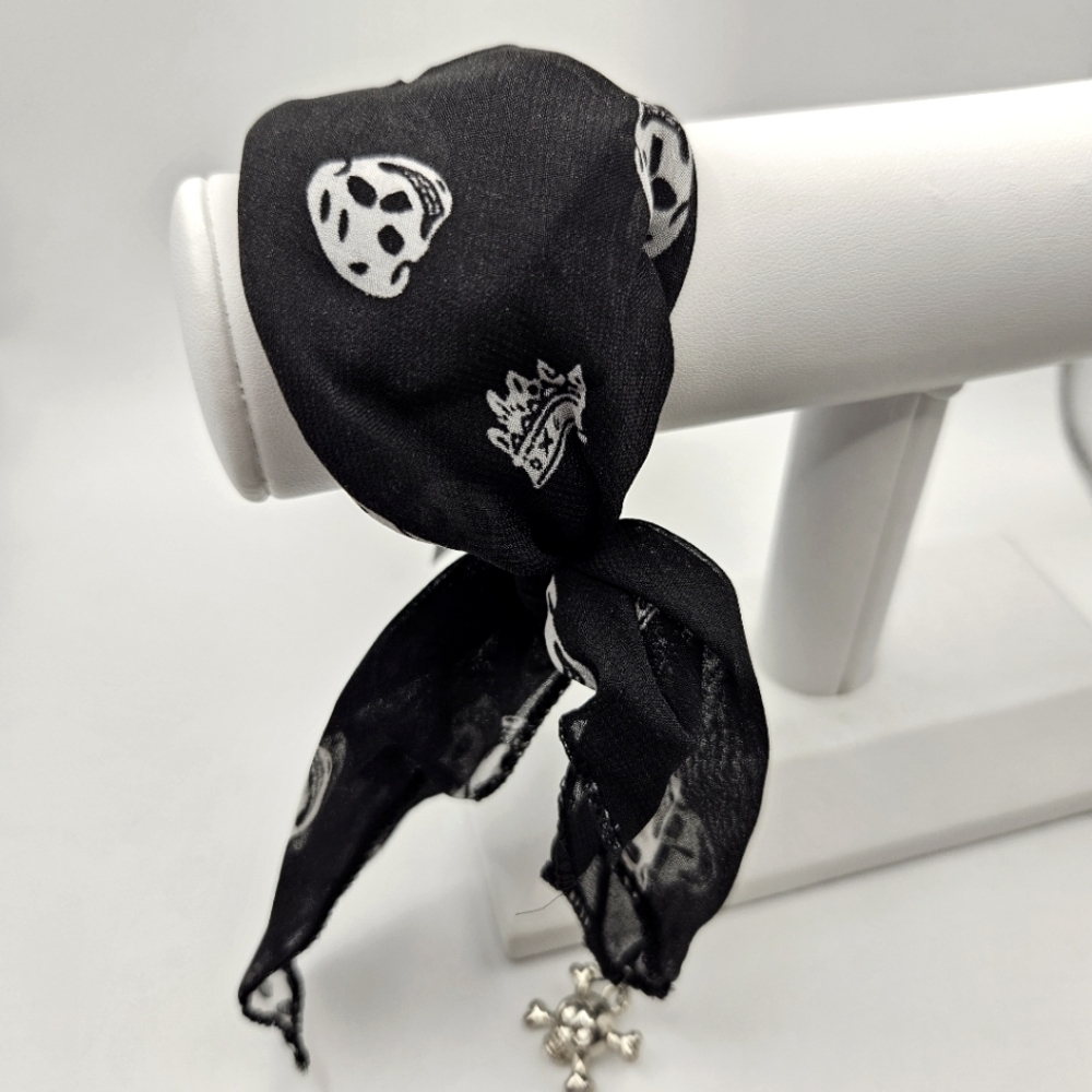 Skull and Crown Black Scarf Bracelet with charm Halloween NWT